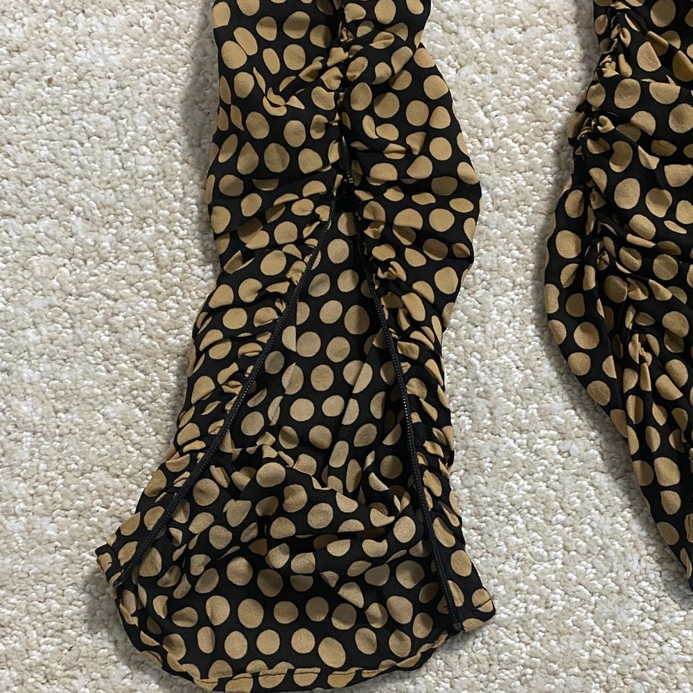 Banana Republic Black and Tan Patterned Blouse - Picture 12 of 16